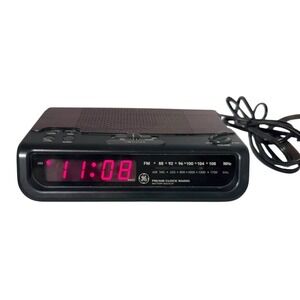 Vintage GE Digital AM/FM Clock Radio Wood Grain Model No 7-4613B Tested Works